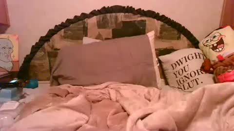 Alisha online show from October 12, 9:56 am