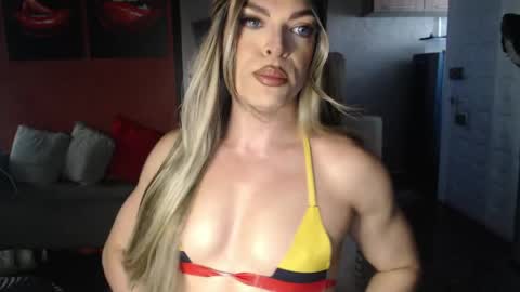 Allison Victoria online show from May 9, 1:07 pm