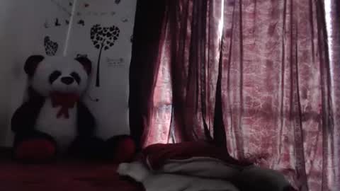 Snapshot of allyka_transsm chatting on December 14, 8:09 pm Allyka online show from December 14, 8:09 pm