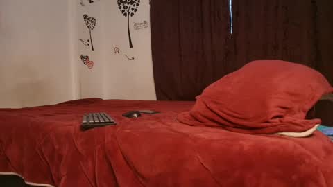 Snapshot of allyka_transsm chatting on March 8, 10:56 pm Allyka online show from March 8, 10:56 pm