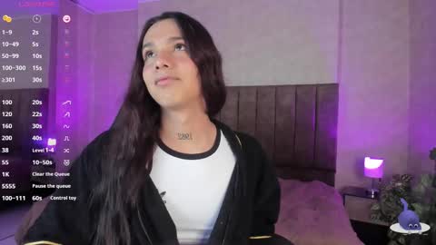 Snapshot of almazz_ chatting on September 17, 8:14 pm Santy online show from September 17, 8:14 pm
