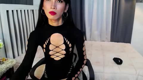 Snapshot of althea_fox chatting on October 6, 11:54 am althea online show from October 6, 11:54 am