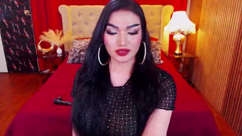 Alura Jhenson online show from October 20, 10:24 pm