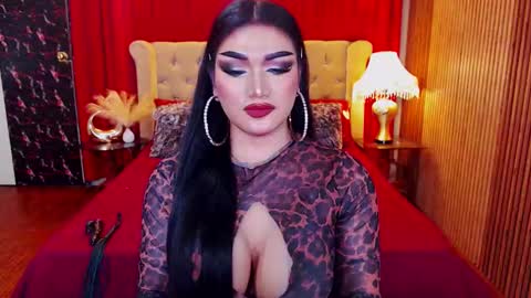 Alura Jhenson online show from October 27, 10:40 pm