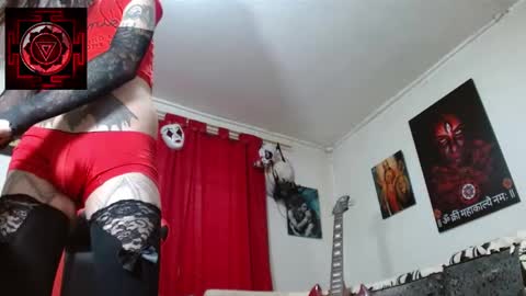 Snapshot of amanda_valeska chatting on March 4, 3:59 pm Amanda Valeska online show from March 4, 3:59 pm