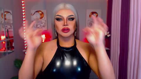 Snapshot of amazingfatcock_ts chatting on January 7, 10:27 am MISS JAZMINE QUEEN OF HELLFIRE online show from January 7, 10:27 am