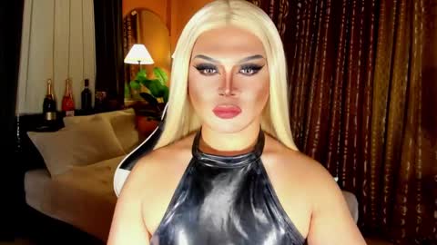 Snapshot of amazingfatcock_ts chatting on February 5, 6:15 pm MISS JAZMINE QUEEN OF HELLFIRE online show from February 5, 6:15 pm