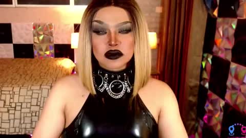 Snapshot of amazingfatcock_ts chatting on October 8, 2:02 am MISS JAZMINE QUEEN OF HELLFIRE online show from October 8, 2:02 am