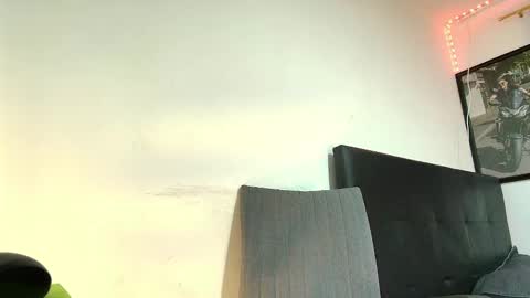 Snapshot of ambargil__ chatting on January 20, 6:43 pm ambargil__ online show from January 20, 6:43 pm