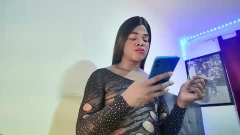Snapshot of ambargil__ chatting on February 2, 7:04 pm ambargil__ online show from February 2, 7:04 pm