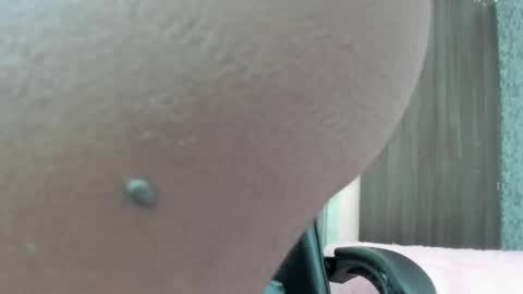 Snapshot of ambargil__ chatting on September 17, 2:05 am ambargil__ online show from September 17, 2:05 am