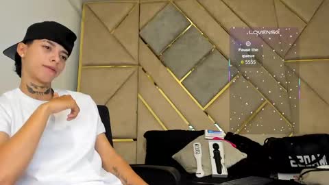 A M B E R - A D A M S online show from September 18, 12:43 pm