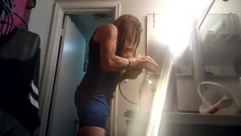 ambercd69 online show from October 10, 5:14 pm