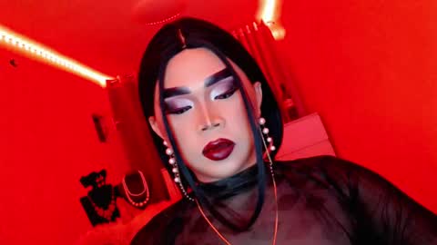 Snapshot of amiadoll chatting on March 8, 1:14 pm Queen Mireska online show from March 8, 1:14 pm