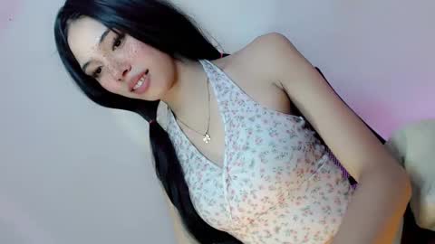 Snapshot of amor_pleasure chatting on December 12, 7:41 am Belle Tylor online show from December 12, 7:41 am