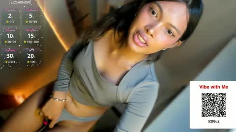 Snapshot of amor_prinsesa chatting on February 23, 2:18 am Prinsesa online show from February 23, 2:18 am