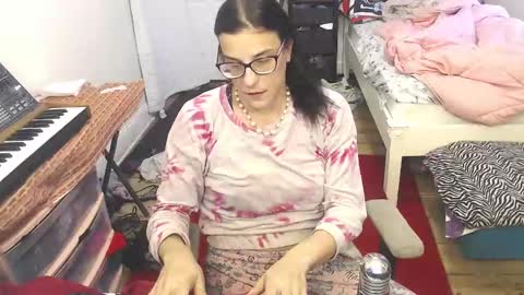 Snapshot of amyattack chatting on February 21, 11:44 am Trashely Gimpson online show from February 21, 11:44 am