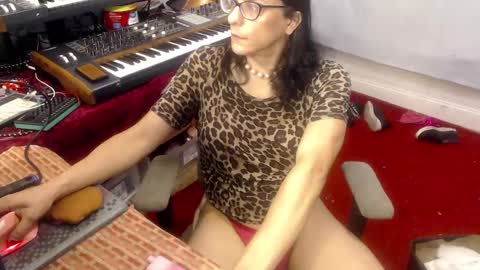 Snapshot of amyattack chatting on September 27, 10:02 am Trashely Gimpson online show from September 27, 10:02 am