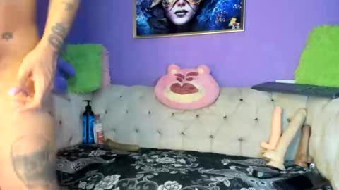 Amy Kamila online show from October 23, 2:15 am