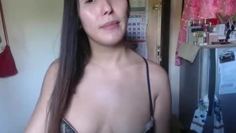 Snapshot of amysweetbabe chatting on October 5, 2:34 am amysweetbabe online show from October 5, 2:34 am