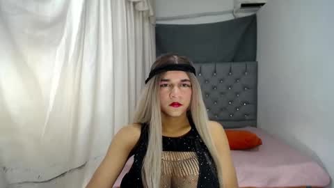Snapshot of ana_bigcock chatting on January 23, 8:13 pm ana_bigcock online show from January 23, 8:13 pm