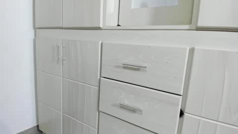 Ana  online show from December 7, 11:34 am