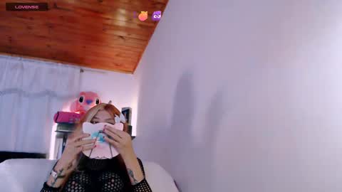 anaisvelvet2025 online show from September 9, 4:00 am