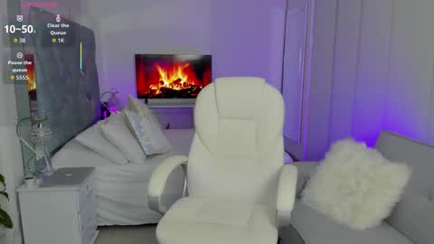  anastasia  online show from January 14, 1:25 am