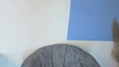 Andre online show from February 4, 6:51 am