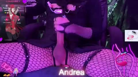 Snapshot of andreacrossed chatting on March 2, 4:07 am andreacrossed online show from March 2, 4:07 am