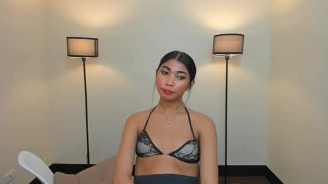 Snapshot of andreajane69 chatting on October 13, 12:39 pm andreajane69 online show from October 13, 12:39 pm