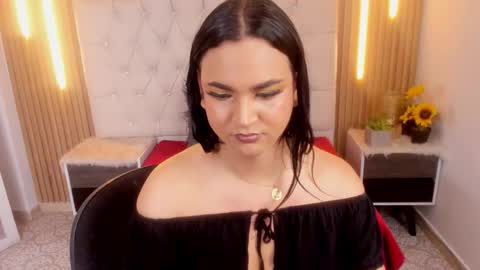 Snapshot of andrys_hot chatting on October 8, 9:05 pm Andrys online show from October 8, 9:05 pm