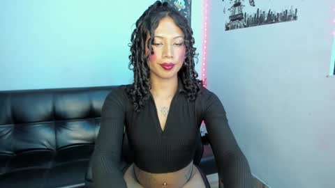 Snapshot of angel_love_b chatting on January 23, 11:48 pm ngel EVERYDAY from 2145 to 0500am Colombia hour online show from January 23, 11:48 pm