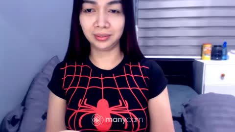 Snapshot of angel_shooter chatting on February 28, 7:35 pm angel_shooter online show from February 28, 7:35 pm