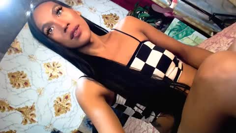 Snapshot of angeldark_satisfactionxxx chatting on January 18, 6:26 pm ANGELDARK online show from January 18, 6:26 pm