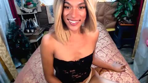 Snapshot of angeldark_satisfactionxxx chatting on January 20, 8:30 am ANGELDARK online show from January 20, 8:30 am