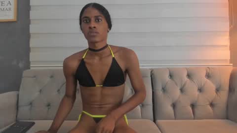 Snapshot of angelica_sexy1 chatting on December 11, 7:25 pm angelica_sexy1 online show from December 11, 7:25 pm