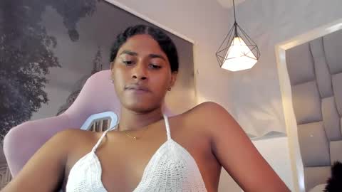 Snapshot of angelica_sexy1 chatting on September 11, 3:20 pm angelica_sexy1 online show from September 11, 3:20 pm