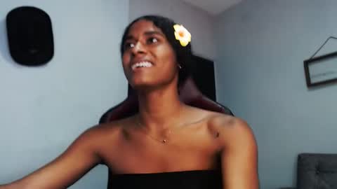 Snapshot of angelica_sexy1 chatting on October 4, 9:59 pm angelica_sexy1 online show from October 4, 9:59 pm