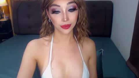 MS. AMALIA online show from September 13, 2:23 pm