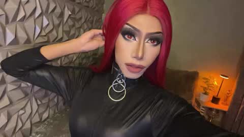 Snapshot of anitacruisze chatting on September 11, 9:34 pm Miss Ann online show from September 11, 9:34 pm