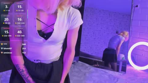 Angel online show from October 18, 6:55 pm