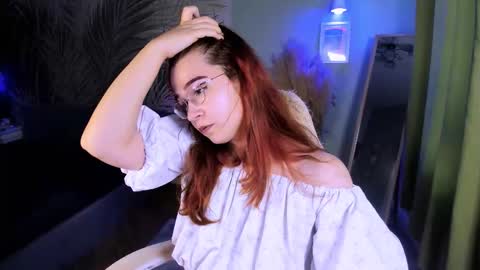 Im Ann welcome in my room PVT is open online show from September 27, 6:33 am