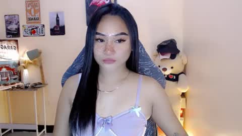 Snapshot of anna_thompsonxx chatting on February 11, 2:14 am SWEET ANNA online show from February 11, 2:14 am