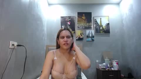 Snapshot of annsarapkopo chatting on December 8, 4:11 am ANN online show from December 8, 4:11 am