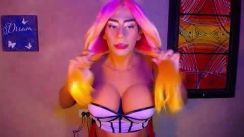 Snapshot of annysheby chatting on March 9, 3:44 am AnnySheby online show from March 9, 3:44 am