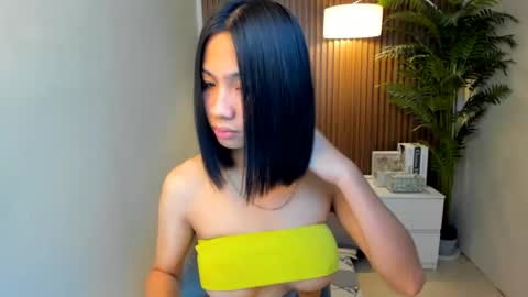 Snapshot of anqelic chatting on February 20, 6:24 pm Stacy Maurice online show from February 20, 6:24 pm