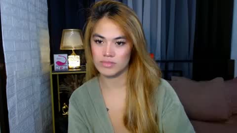 Snapshot of arcicola2727 chatting on March 4, 12:07 am Arci online show from March 4, 12:07 am