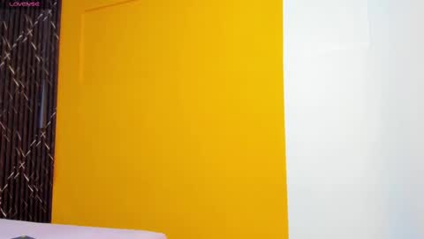 Aria Millers  online show from October 12, 12:51 pm