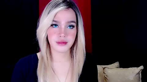 Snapshot of arianne_xoxo777 chatting on January 11, 11:12 am ARIANNE CUMS online show from January 11, 11:12 am